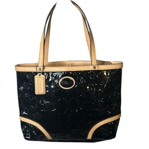 EUC Coach Peyton Embossed Patent Leather Small Tote.